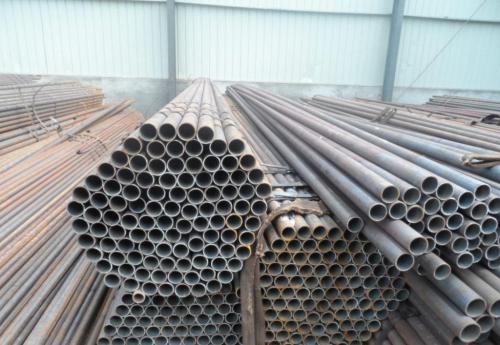 小口徑無縫鋼管.jpg 小口徑無縫鋼管.jpg